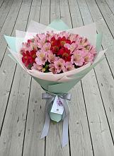 Букет цветов из:  Альстромерии в Андреевке