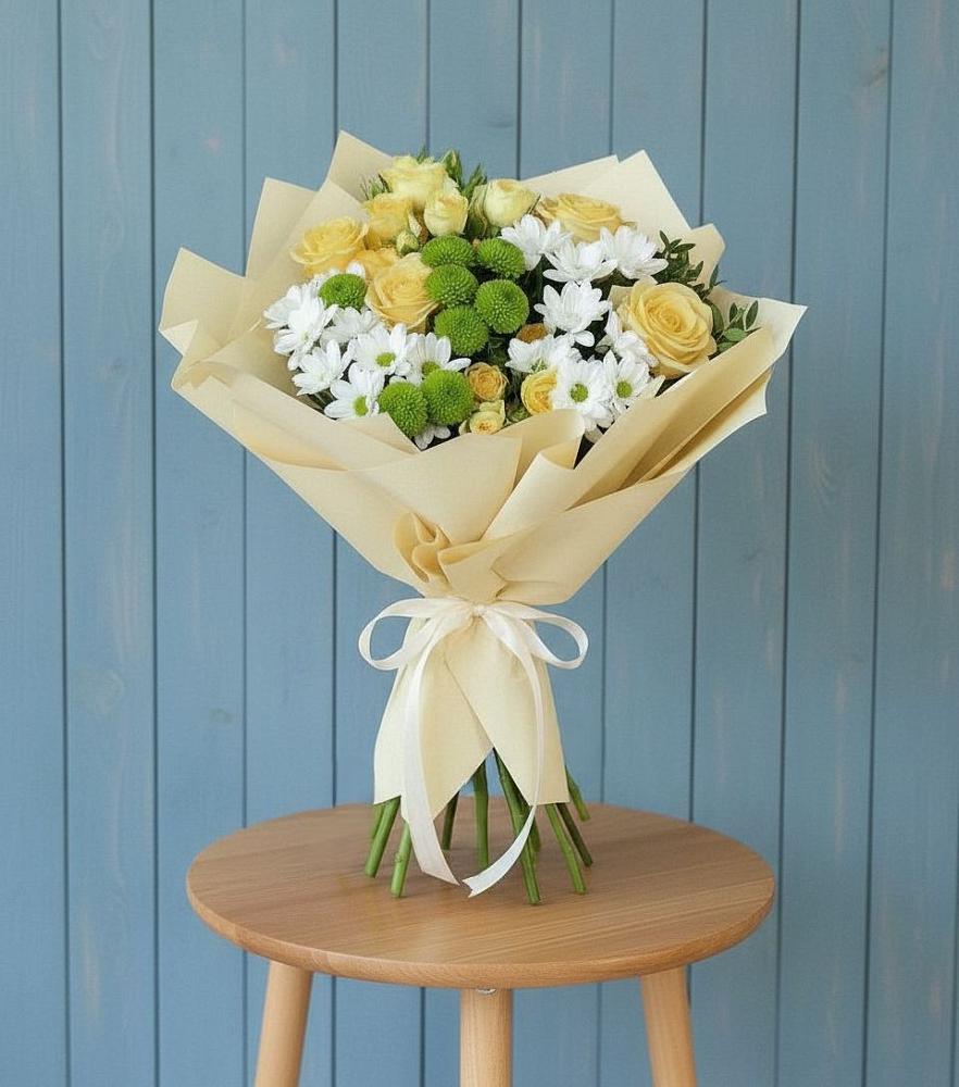 Букет цветов из: Хризантемы и Розы в Андреевке