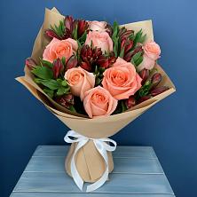 Букет цветов из:  Розы и Альстромерии в Андреевке