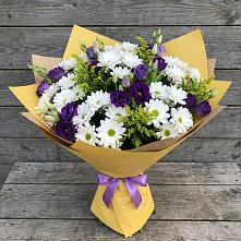 Букет цветов из:  Ирисы, Хризантемы и Ромашки в Андреевке