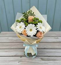 Букет цветов из:  Герберы, Розы и Хризантемы в Андреевке
